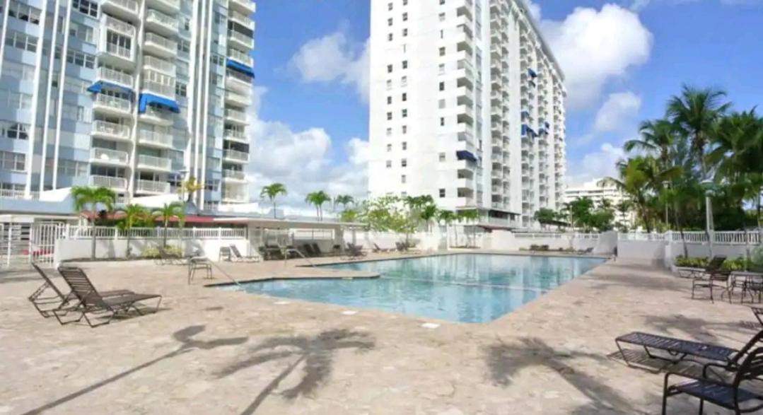 Marbella Apartments Сан Хуан Екстериор снимка