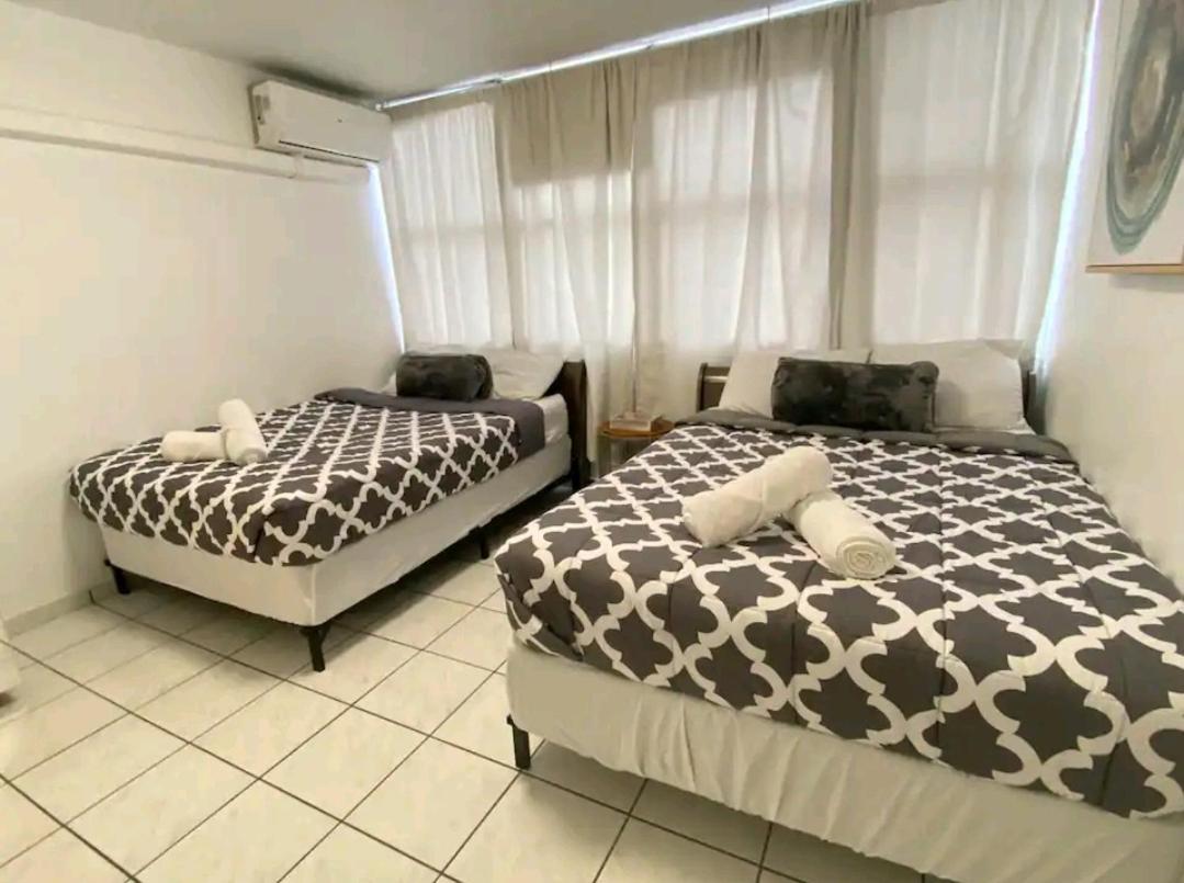 Marbella Apartments Сан Хуан Екстериор снимка