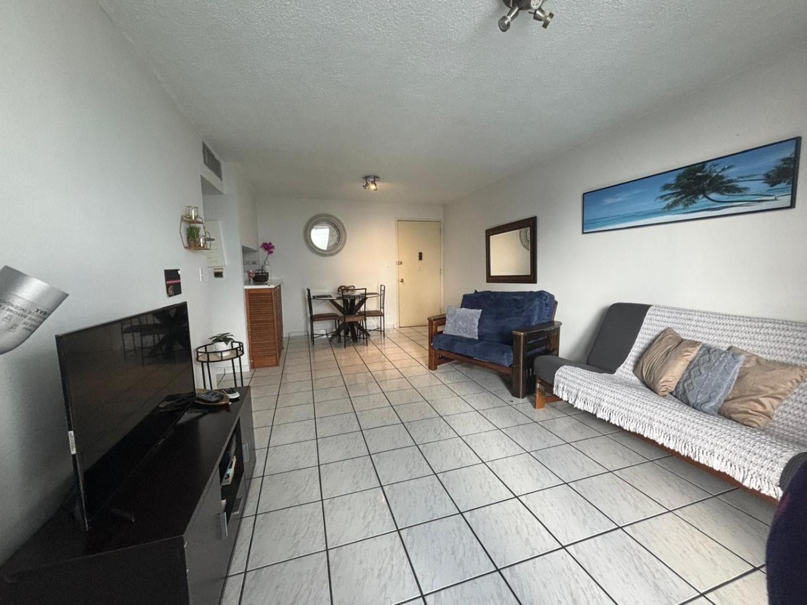 Marbella Apartments Сан Хуан Екстериор снимка